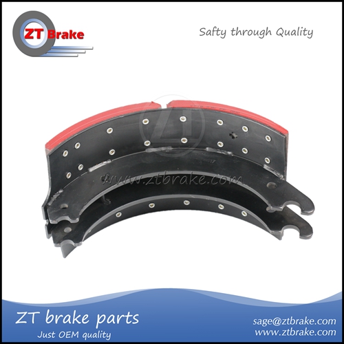 4718 CA33  lined brake shoe