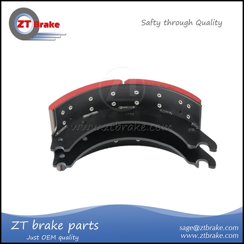 4705  lined brake shoe