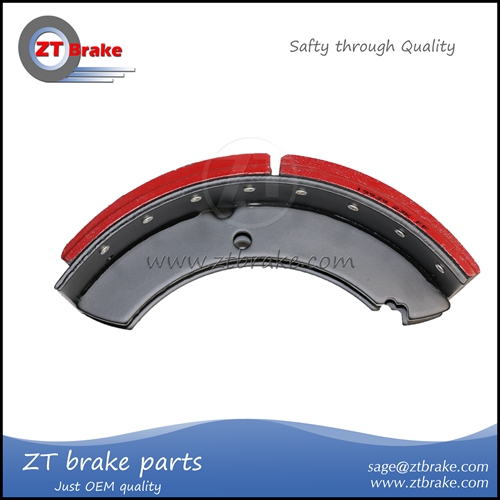 VOLVONEW   lined brake shoe